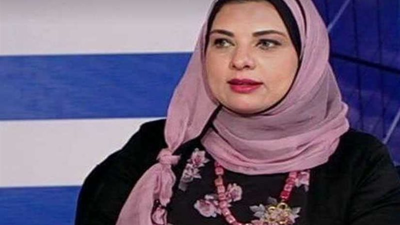 أستاذ بجامعة أسيوط