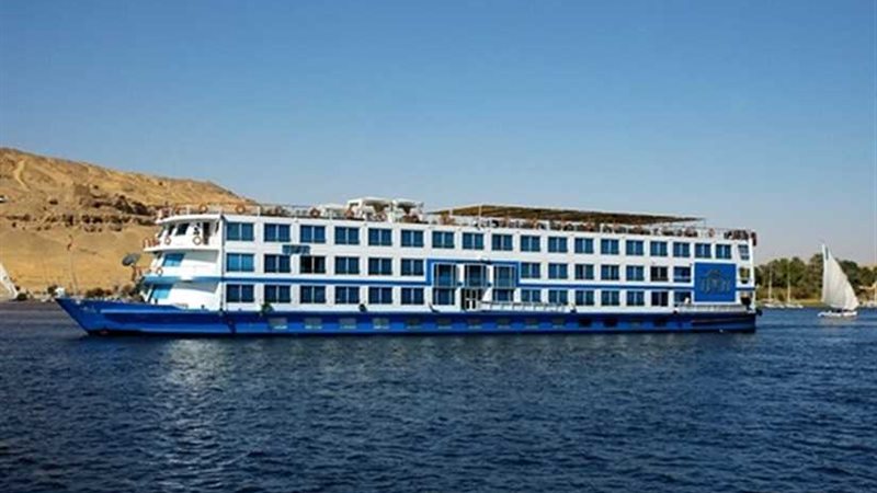 السياحة تنفي توقف