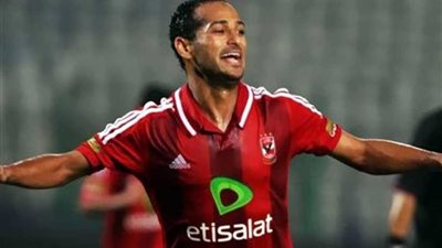 وليد سليمان يتقدم بهدف نظيف للأهلي في شباك بتروجيت