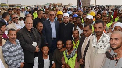 وزير الأوقاف ..الدولة تتبني استراتيجية التنمية ومواجهة الإرهاب