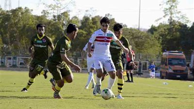 التعادل السلبي يسيطر على الشوط الأول لمباراة الزمالك والأسيوطي