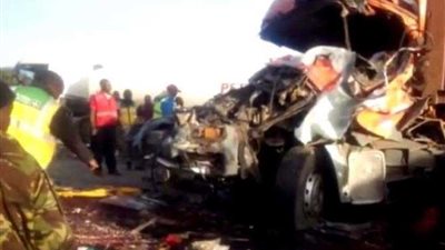 مصرع 36 شخصا بتصادم حافلة ركاب بشاحنة وسط كينيا