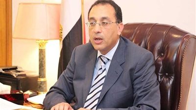 رئيس الوزراء ومصيلحي والبنا يصلون مجلس النواب‎