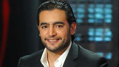 هاني سلامة يكشف لأول مرة عن حسابه على الفيس بوك من روسيا