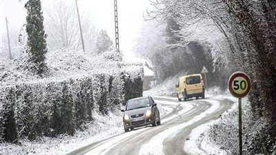عاصفة ثلجية تقطع الكهرباء عن آلاف البيوت الفرنسية