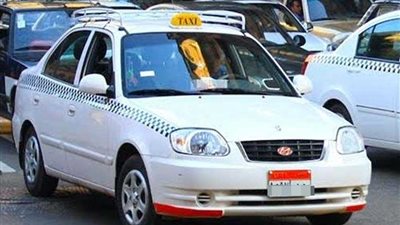 مواطن: 75% من سائقي التاكسي الأبيض لا يستخدمون العداد (فيديو)