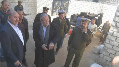 إخلاء 13 منزلًا خلال تكسير وتفجير صخرة جبلية في المنيا