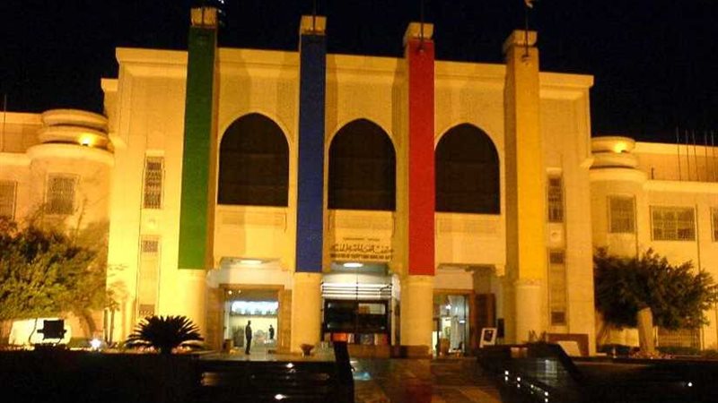 غدًا.. أعمال 50 فنانًا