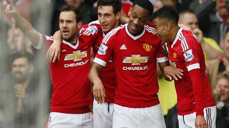 مانشستر يونايتد يستعيد