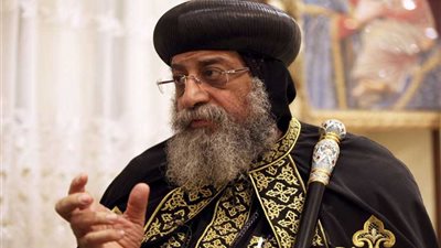 تعزية أسر شهداء حلوان والعمرانية.. وإعلان توقف العظة حتى 24 يناير