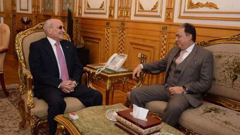 وزيرا الصحة والإنتاج