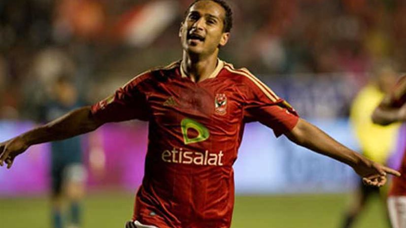 وليد سليمان يعزز