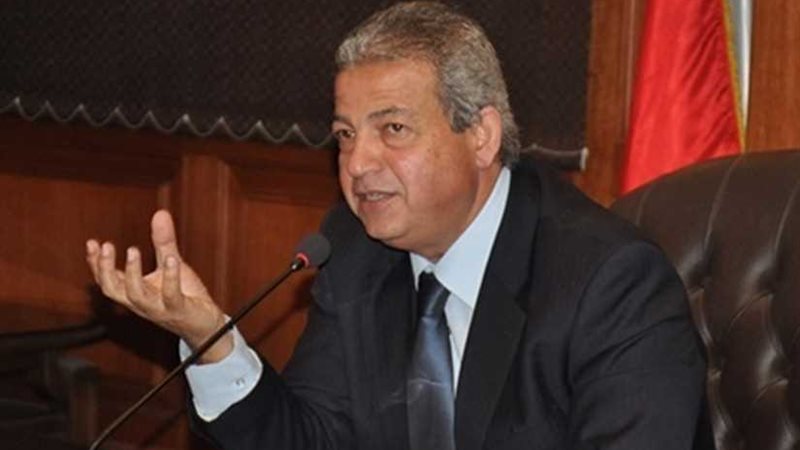 وزير الرياضة يستعرض