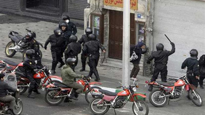 إيران تنشر الحرس