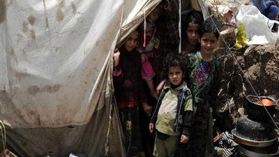 اليمن : نزوح وتهجير 1895 أسرة بتعز خلال الشهر الماضي