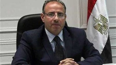 محافظ الإسكندرية : رفع حالة الطوارئ للتعامل مع مياه الأمطار