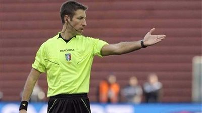 طاقم إيطالي لإدارة مباراة القمة