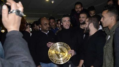 بالصور.. الزمالك يُقيم حفل تكريم لنيبوشا وماركو