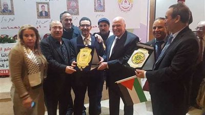 نقيب المعلمين: نحتاج ثورة علمية وتكنولوجية لوضع نظام تعليمي يحقق الجودة