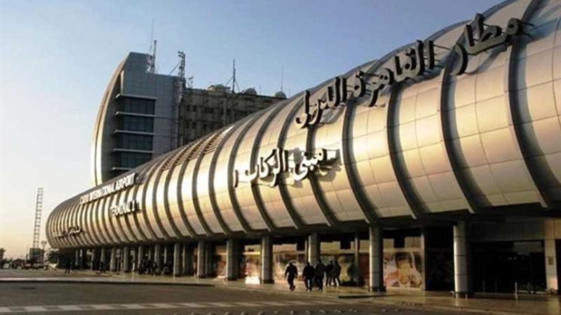مطار القاهرة يعلن
