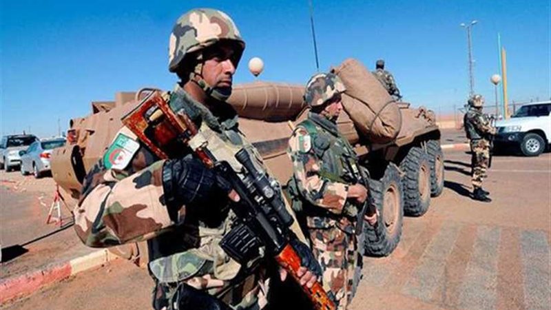 الجيش الجزائرى يدمر