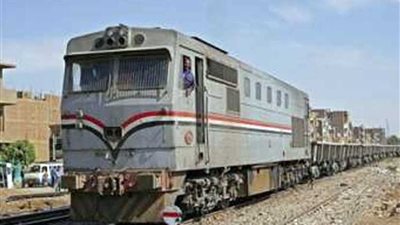 السكة الحديد: سيارة نقل تتسبب في تأخير قطارين