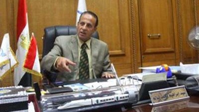 رئيس السكة الحديد يعد دراسة بالأسعار الجديدة لعرضها على الوزير