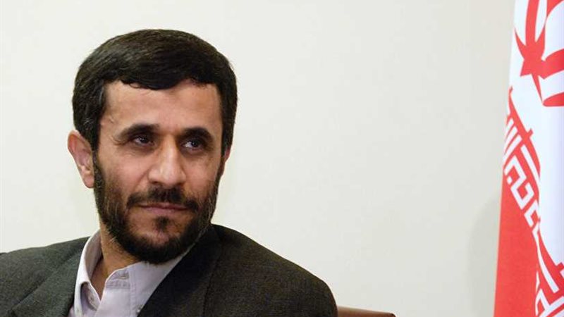 محامي أحمدي نجاد