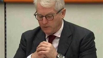 خبير بريطاني يؤكد.. قطر مولت الإرهاب واحتضنت المتشددين