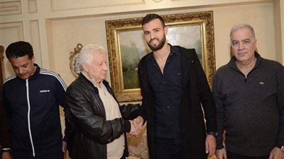 لاعب الزمالك حمدي النقاز يطير إلى تونس لإنهاء ارتباطه بالنجم الساحلي