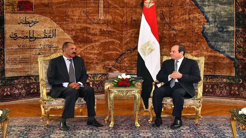 الرئيس الإريتري يشيد