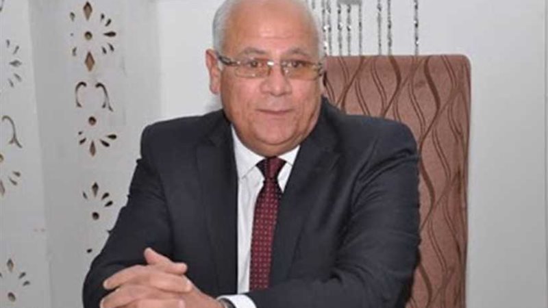 محافظ بورسعيد يبحث