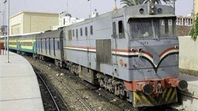 تخفيض سرعة القطارات بسبب شرخ فى أحد القضبان بملوى