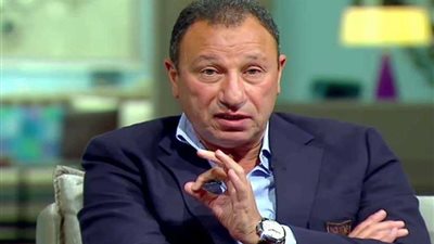 الخطيب يعاقب المسئولين عن 