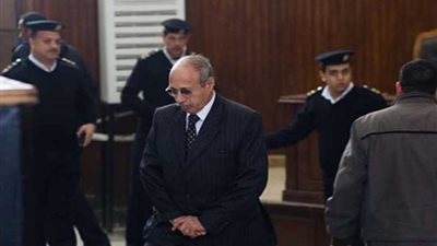 عثمان: إخلاء سبيل العادلي وآخرين بعد قبول الطعن بفساد الداخلية