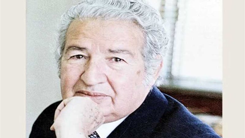 توزيع جوائز الفائزين