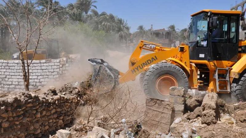 إزالة ٤٤٤ حالة تعد