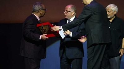 وزير الثقافة يكرم الفائزين بجوائز مسابقة إحسان عبدالقدوس