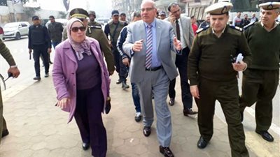 بالصور.. مدير أمن القليوبية يقود حملة إشغالات ببنها