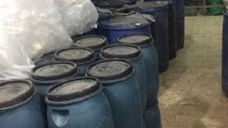 ضبط كميات كلور وصودا