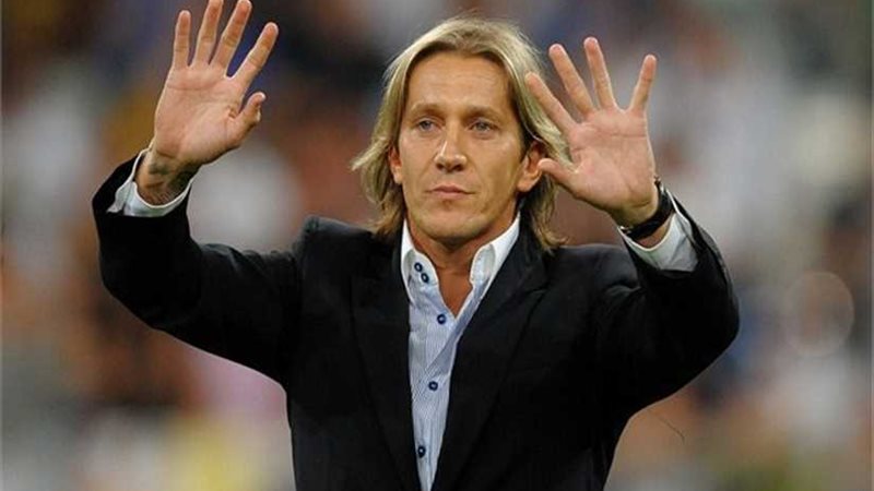 سالجادو يطالب الأهلي