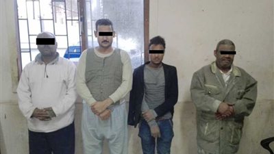 ضبط 5 عاملين تسببوا في انهيار عقار 