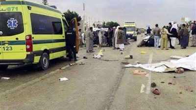 إصابة 11 شخصا فى حادث تصادم 3 سيارات بسوهاج