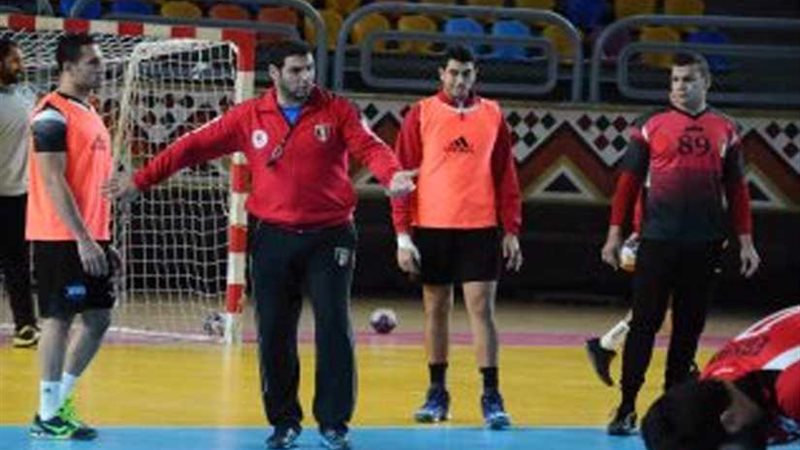 منتخب اليد يختتم