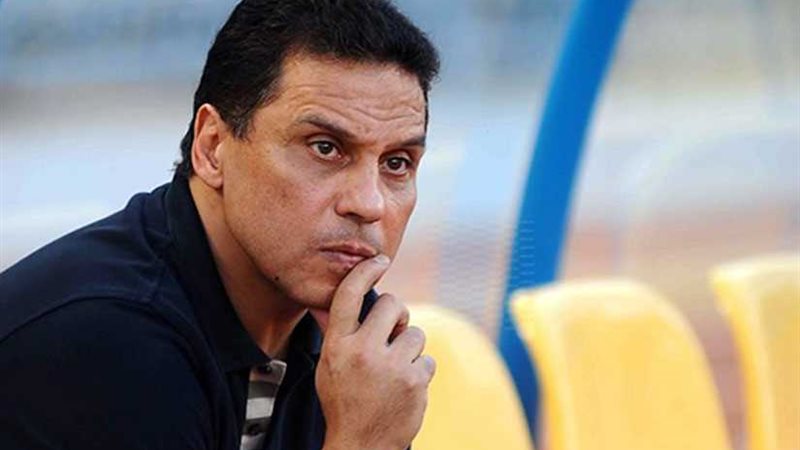 الأهلي يقرر التعاقد