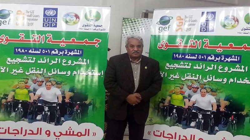 قالوا عن المحافظ