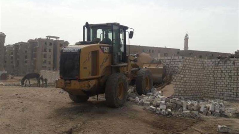 إزالة 33 حالة تعدٍ