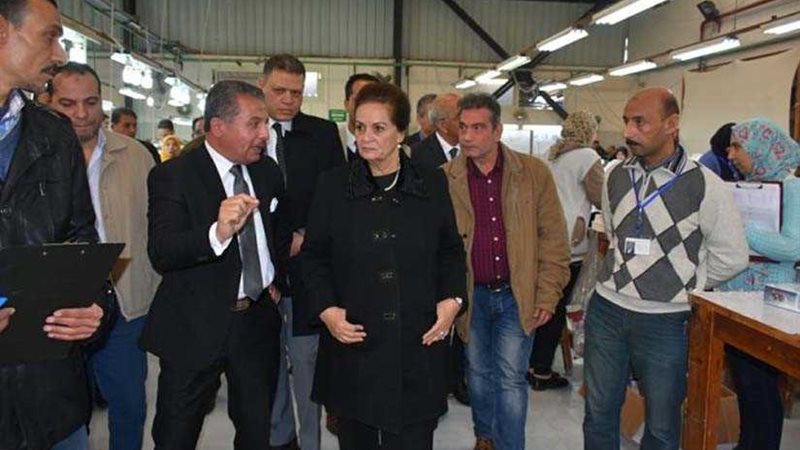 جولة محافظ البحيرة