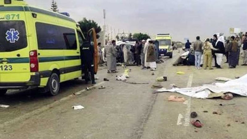 إصابة 6 أشخاص فى