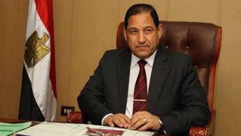 صقر يحقق في مشادة